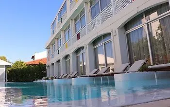 Hotel Guverte Butik Cesme